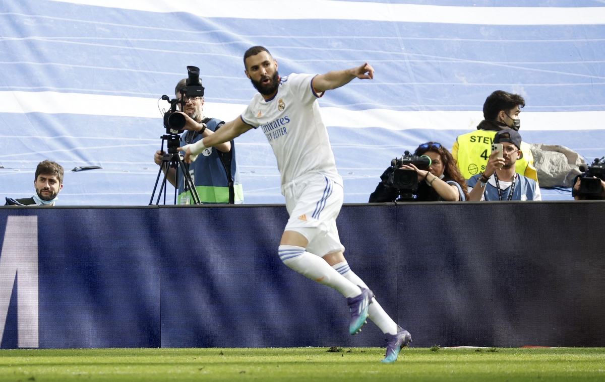 Benzema vào sân từ ghế dự bị nhưng cũng kịp có bàn thắng. (Ảnh: Reuters). 