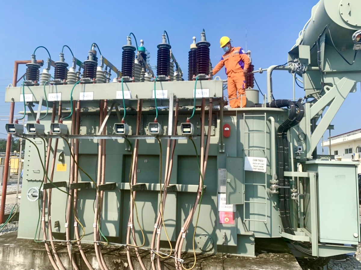 Trong tháng 3/2022, lượng điện thương phẩm của Tổng công ty đạt 6,39 tỷ kWh, tăng 10,62% so với cùng kỳ năm 2021.