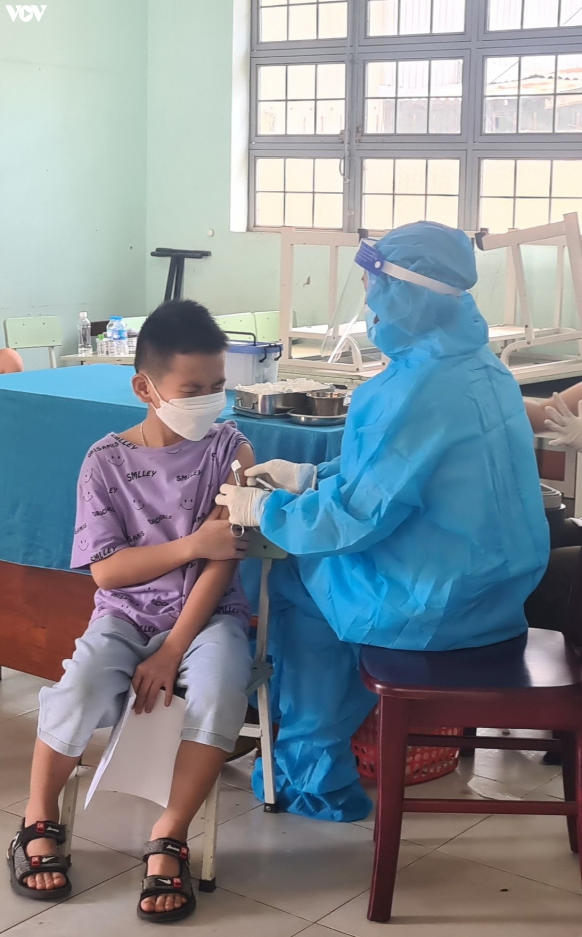Điểm tiêm chủng tại trường Tiểu học Võ Thị Sáu - Thành phố Pleiku.