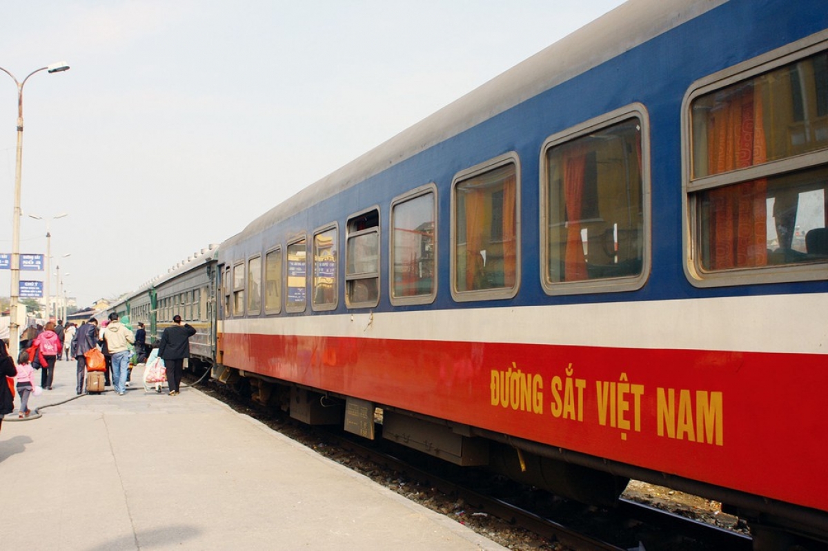 Đoàn tàu của Tổng công ty Đường sắt Việt Nam tại ga Sài Gòn.