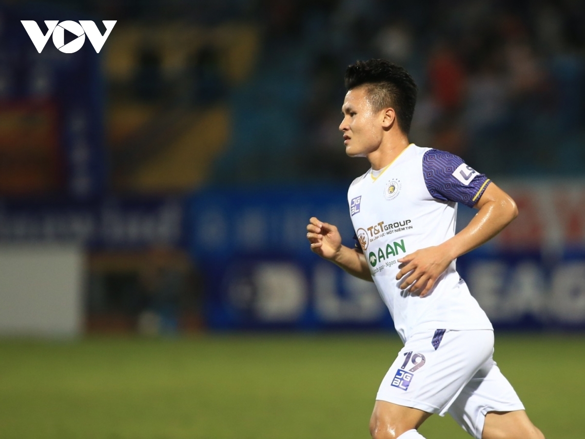 Ngày này 1 năm trước, Quang Hải ghi bàn thứ 30 trong sự nghiệp ở V-League. (Ảnh: Trần Tiến).