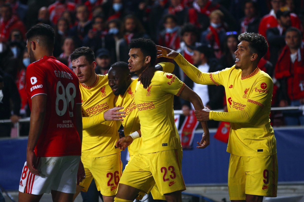 Liverpool thắng dễ Benfica trên sân khách. (Ảnh: Reuters). 