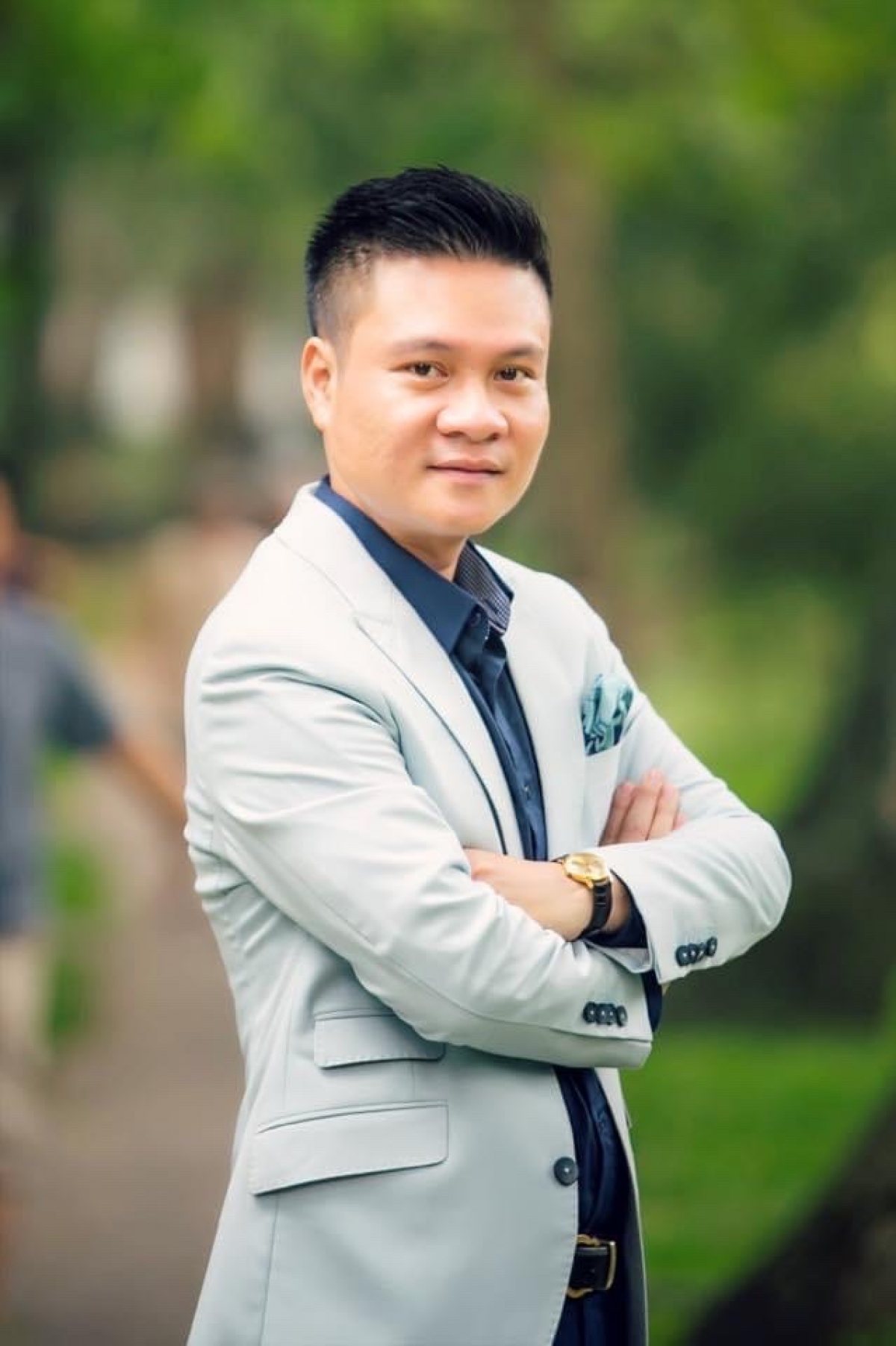 NSƯT Hoàng Tùng