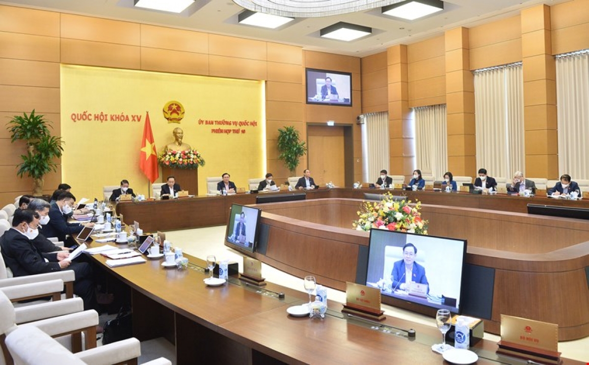 Phiên họp thứ 10 của Ủy ban Thường vụ Quốc hội