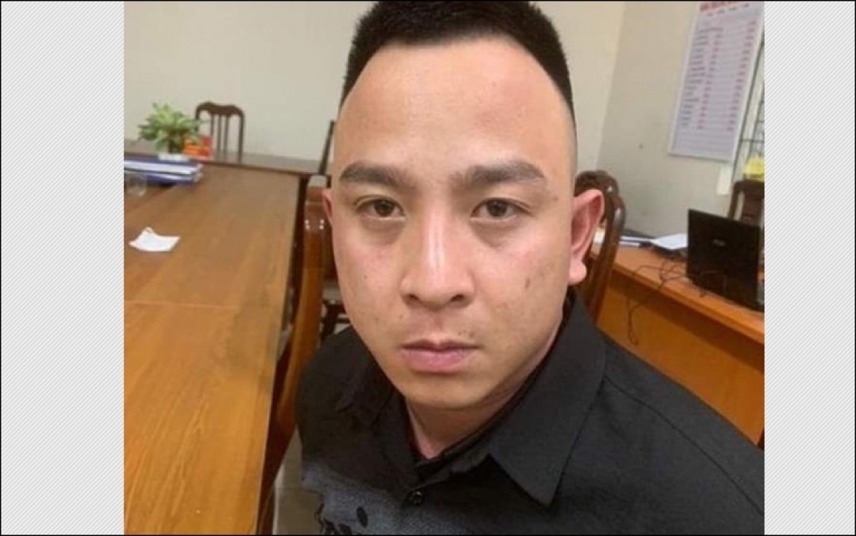 Ngô Hoàng Anh tại cơ quan công an