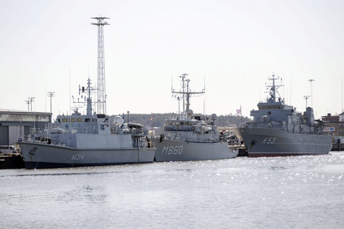 3 tàu chiến NATO đã tới cảng Turku, Tây Nam Phần Lan ngày 25/4. Ảnh: Reuters