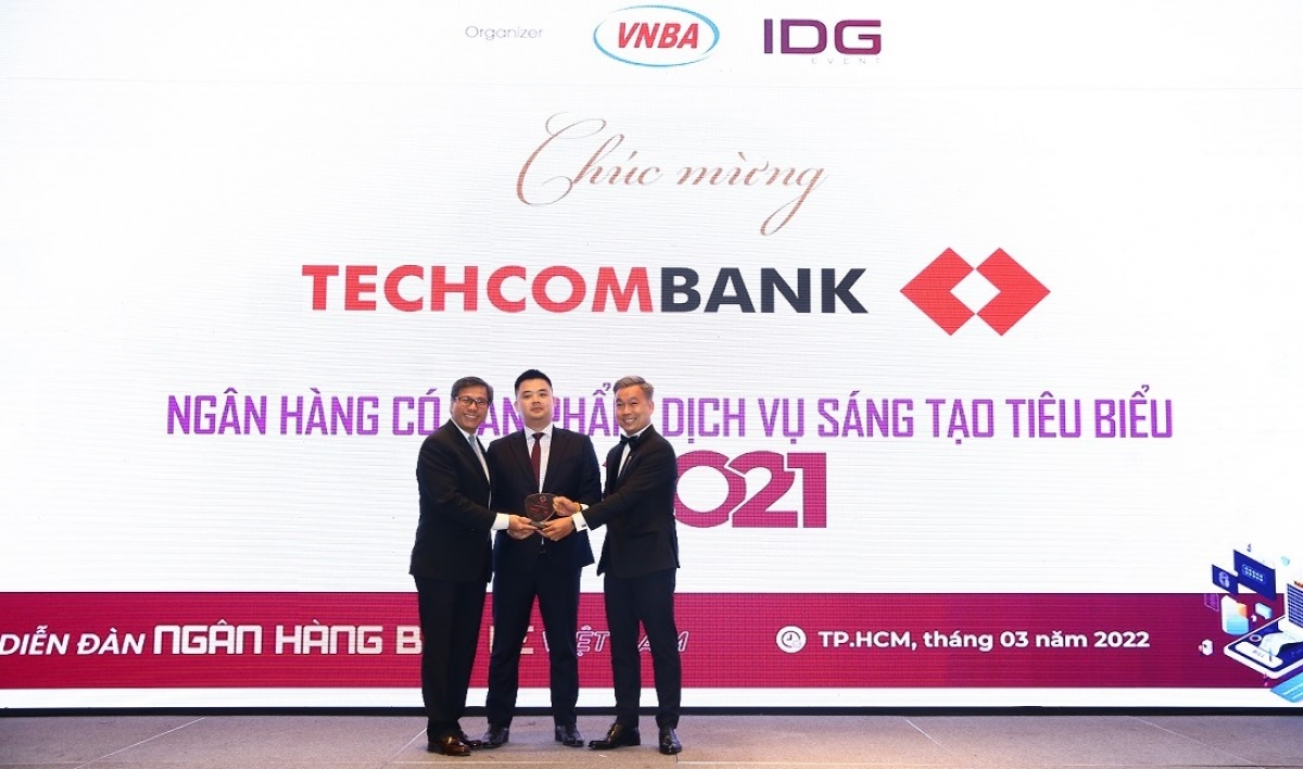 Ứng dụng Techcombank Mobile được vinh danh “Sản phẩm dịch vụ sáng tạo tiêu biểu”.