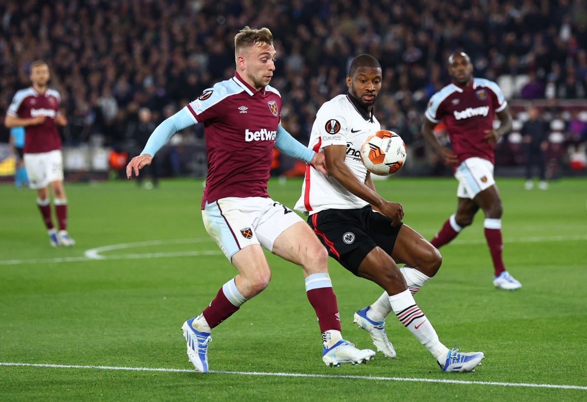 West Ham thua Frankfurt 1-2 ở bán kết lượt đi Europa League. (Ảnh: Reuters).