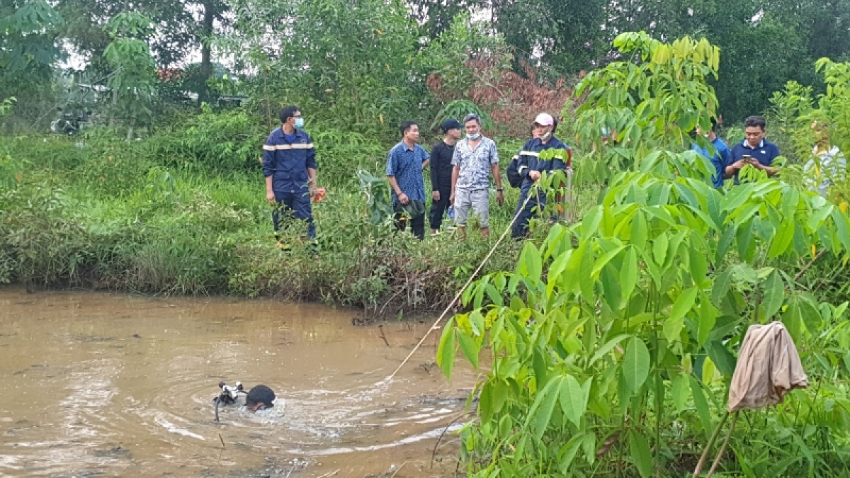 Hiện trường nơi cháu Đỗ Quốc Bảo (11 tuổi), đuối nước tử vong. (Ảnh: X.A)