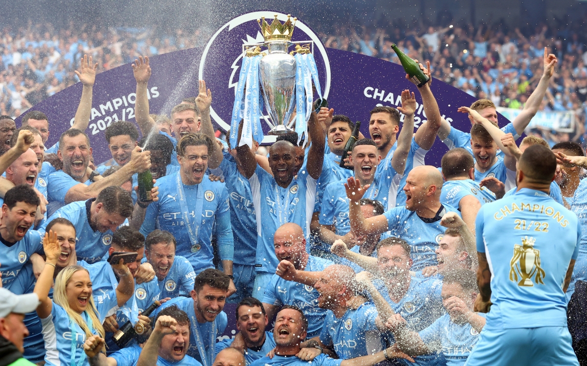 Man City bảo vệ thành công chức vô địch (Ảnh: Reuters)