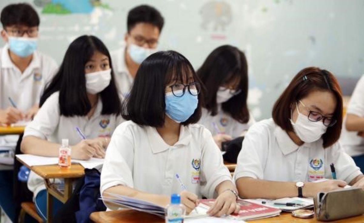 Các bạn học sinh lớp 12 đang bước vào giai đoạn chạy đua nước rút trong quá trình ôn thi tốt nghiệp THPT.
(Ảnh: Nguồn Internet)