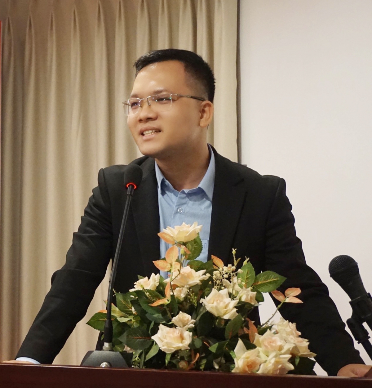 TS Lê Trung Kiên – Giảng viên Viện Hồ Chí Minh và các lãnh tụ của Đảng, Học viện Chính trị Quốc gia Hồ Chí Minh.