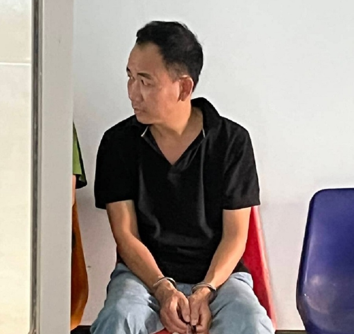 Phạm Văn Nam tại Cơ quan công an (Ảnh: B.H)