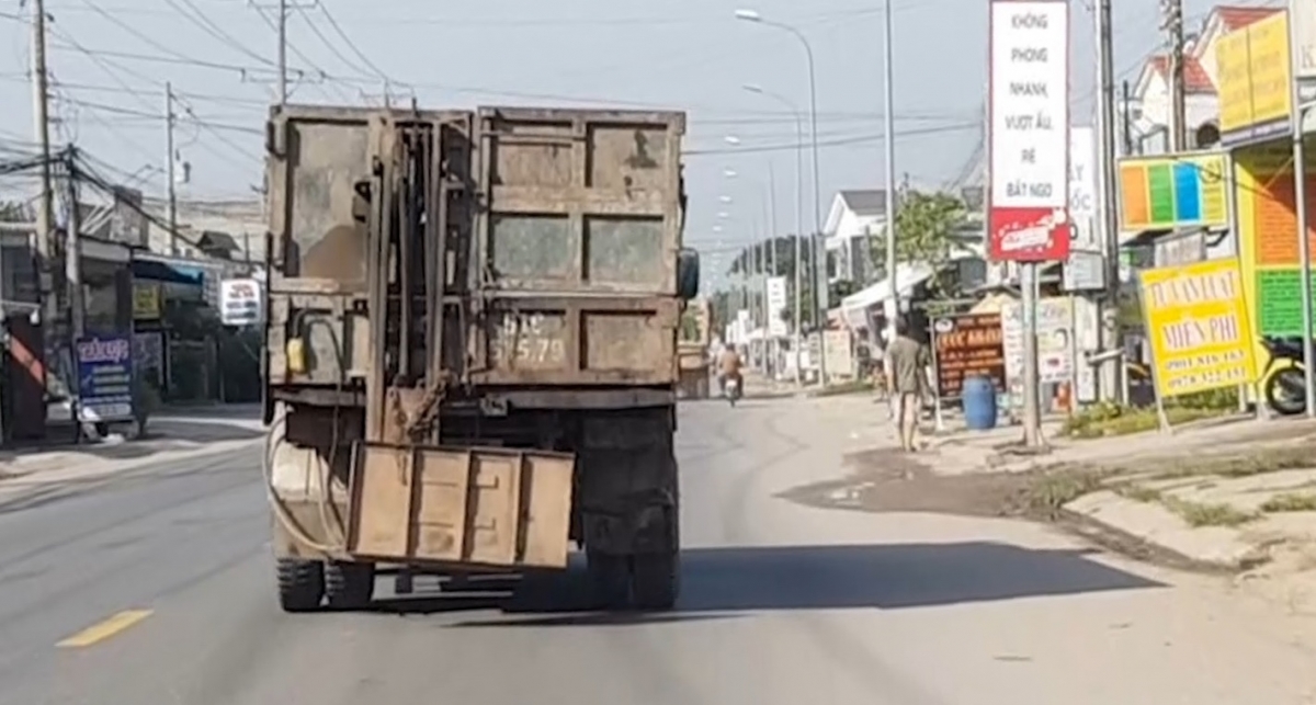 Năm 2021, Củ Chi đã phối hợp các lực lượng công an xử lý 2 trường hợp thu gom rác đổ “chui” vào trạm Tân An Hội.