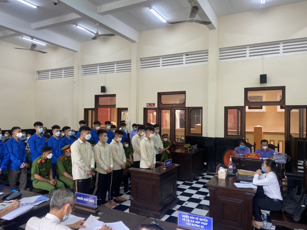 Phiên tòa diễn ra đến 3 ngày xét xử.