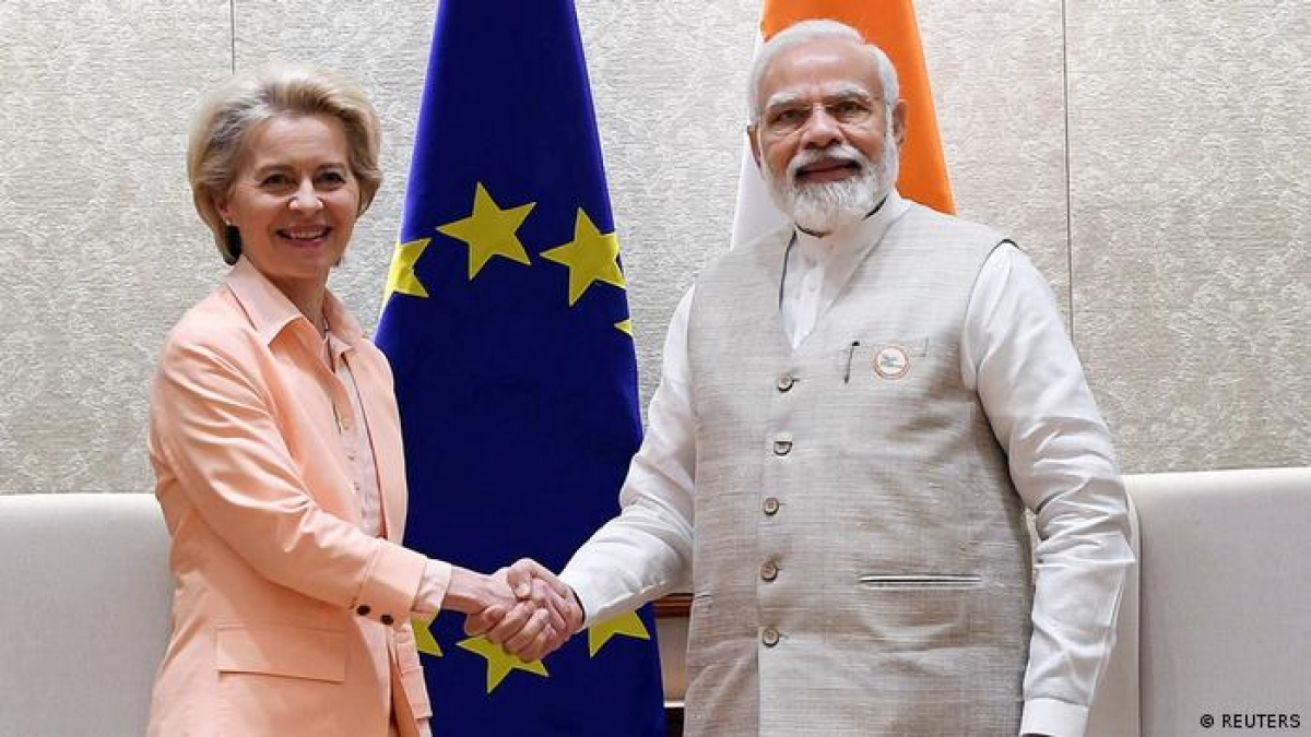 Chủ tịch Ủy ban Châu Âu Ursula von der Leyen và Thủ tướng Ấn Độ Narendra Modi