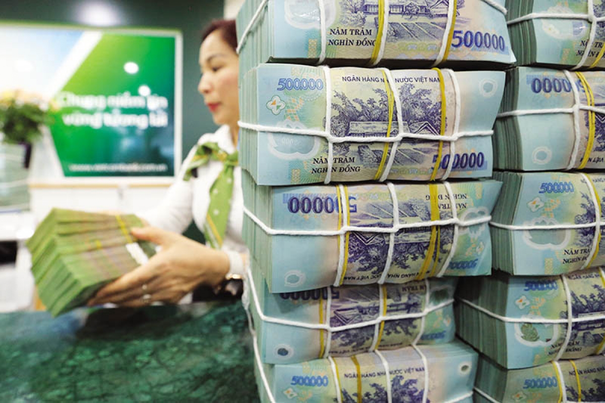 Gói hỗ trợ 2% lãi suất cho vay được kỳ vọng giúp doanh nghiệp, hộ kinh doanh và hợp tác xã giảm chi phí vốn, khôi phục sản xuất nhanh hơn. (Ảnh minh họa: KT)