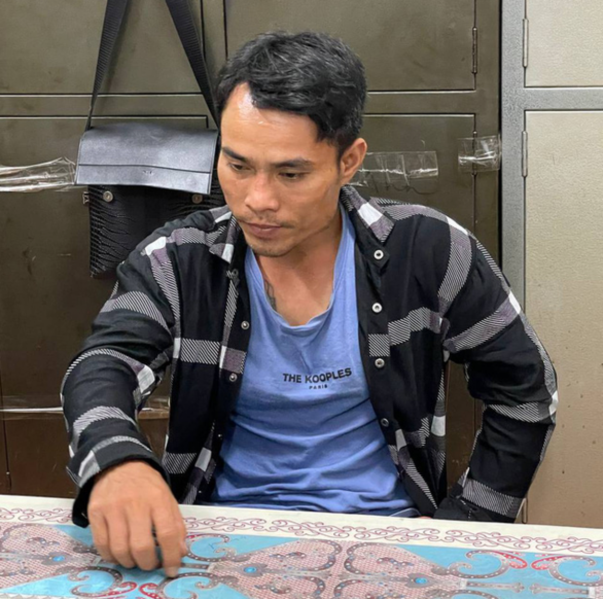 Hải tại cơ quan công an