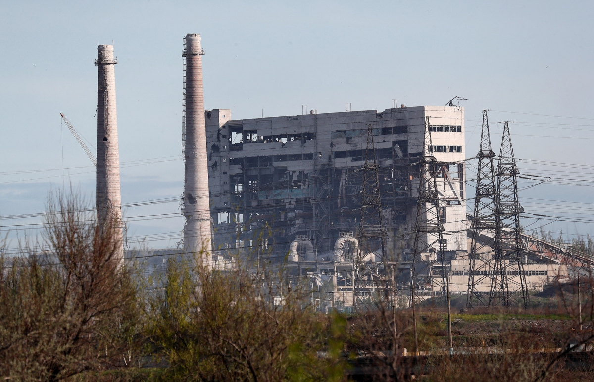 Nhà máy thép Azovstal ở Mariupol ngày 12/5. Ảnh: Reuters