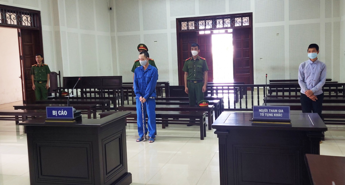Bị cáo Đặng Văn Trung tại phiên tòa. (Ảnh: Công an Quảng Ninh)