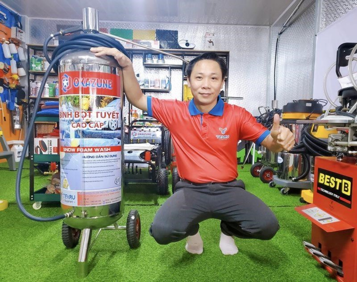Nên mua bình bọt tuyết chính hãng
