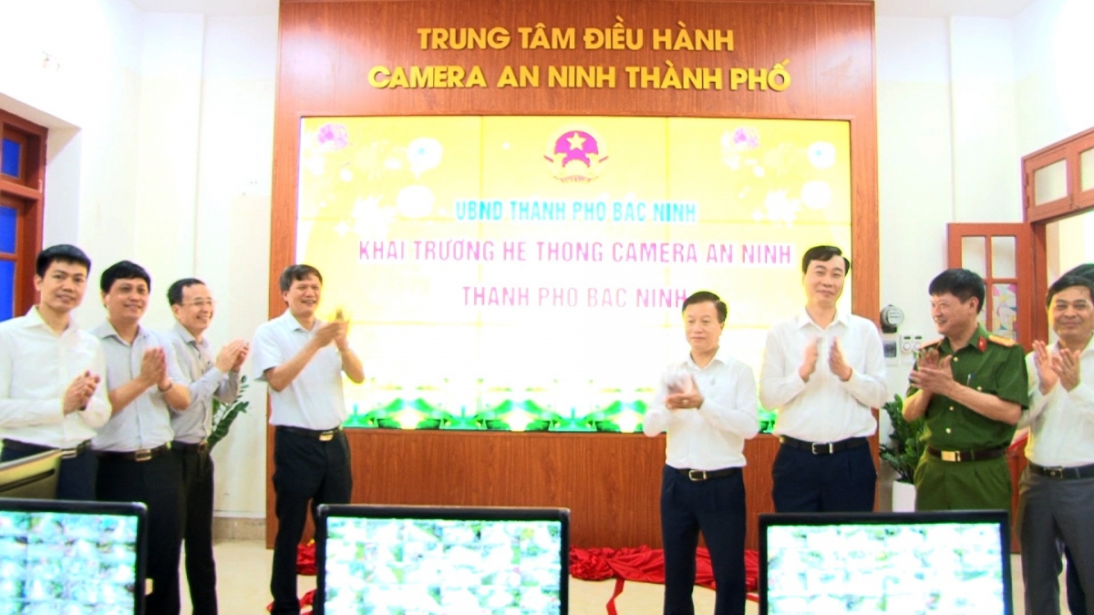 Thành phố Bắc Ninh nâng hệ thống camera lên hơn 640 camera nhằm phục vụ các hoạt động quản lý, xử phạt vi phạm giao thông, khắc phục tình trạng mất an ninh trật tự.