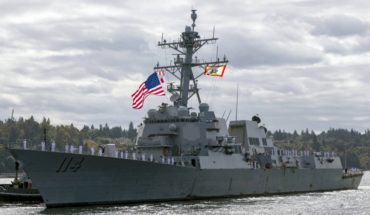Tàu khu trục USS Ralph Johnson. Ảnh: Seaforces.
