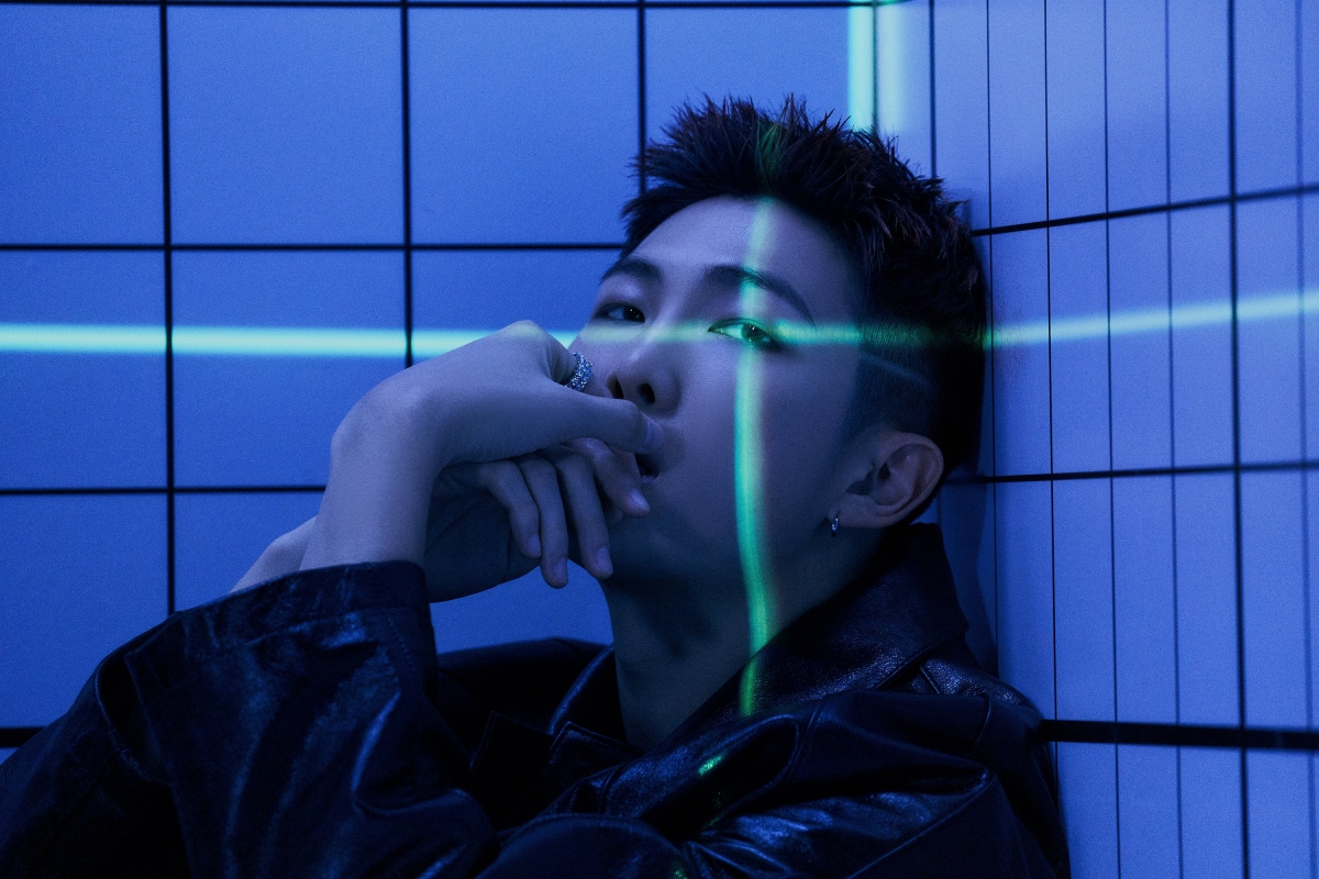 RM.