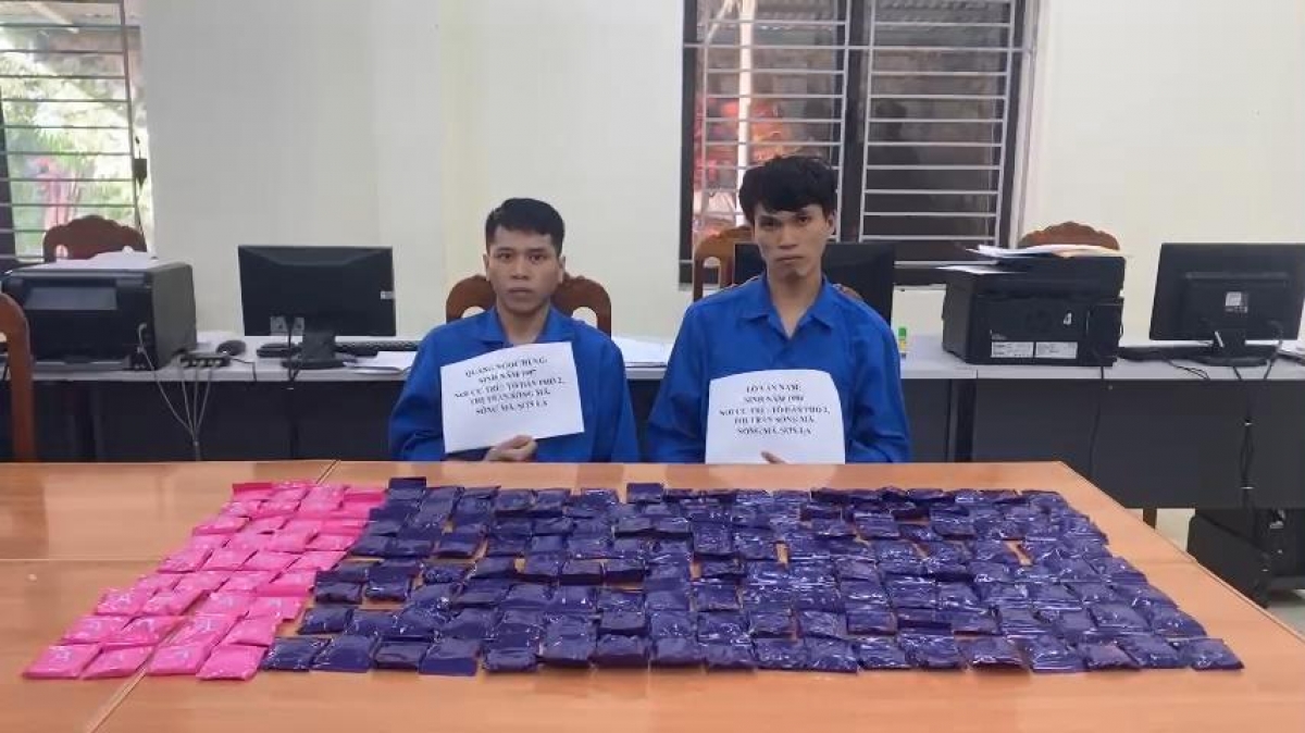 Hai đối tượng cùng tang vật 36.000 viên ma túy tổng hợp