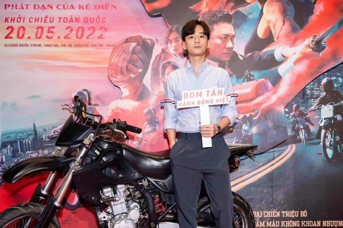 Diễn viên Trần Nghĩa.