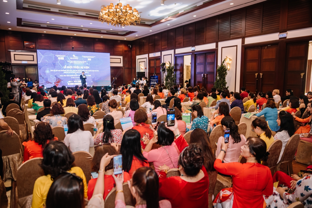 Lễ giới thiệu sự kiện 