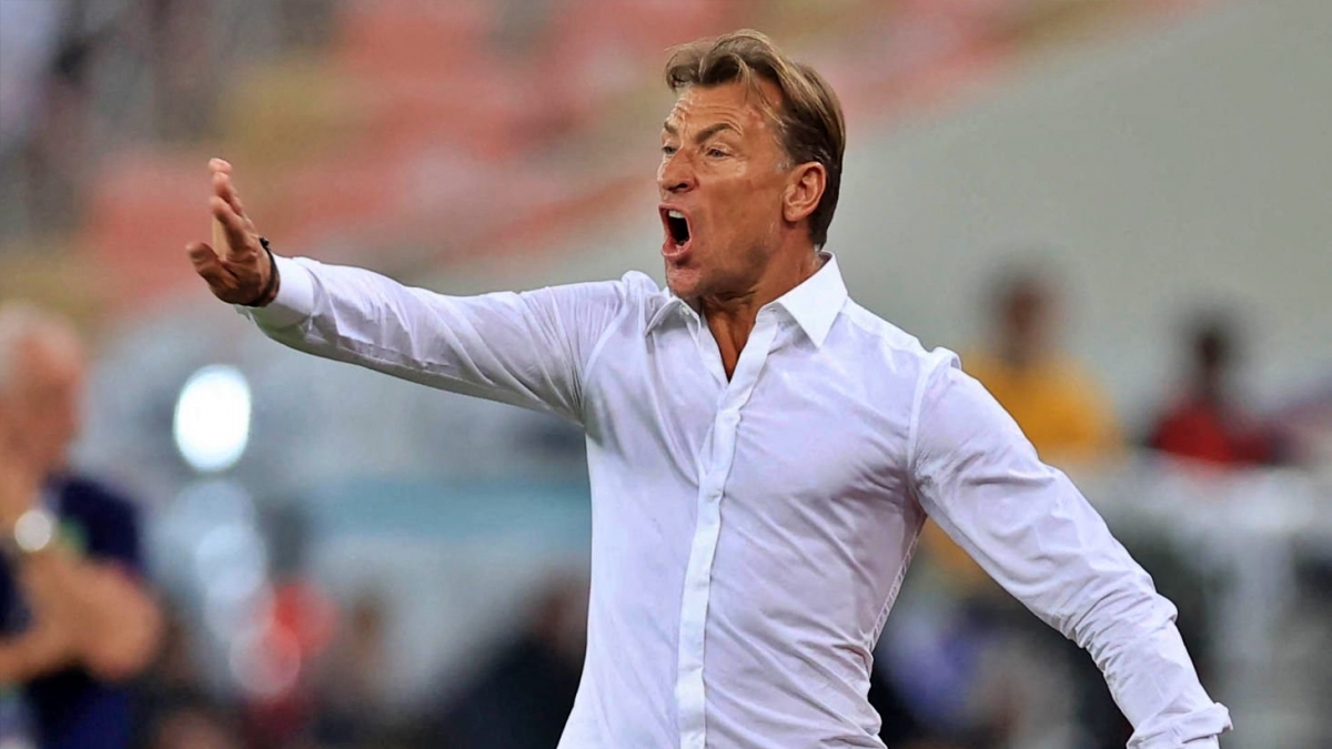 HLV Herve Renard được gia hạn hợp đồng tới năm 2027 (Ảnh: Getty).