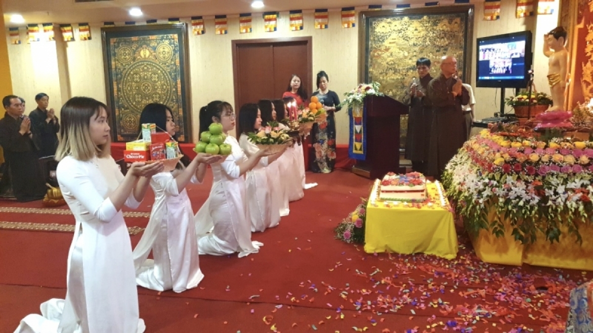 Cộng đồng người Việt tại Nga tổ chức Đại lễ Phật Đản 2022