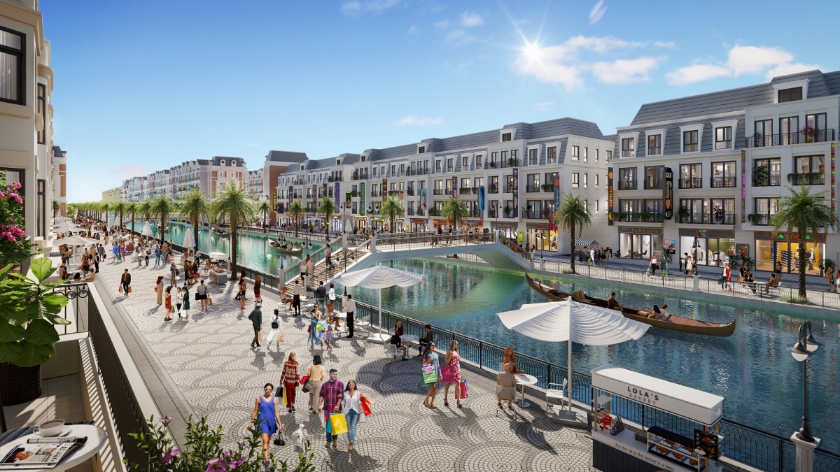 Chuyến du ngoạn trên dòng kênh giúp du khách khám phá thế giới sắc màu rực rỡ tại chuỗi Bizhouse Canal District.