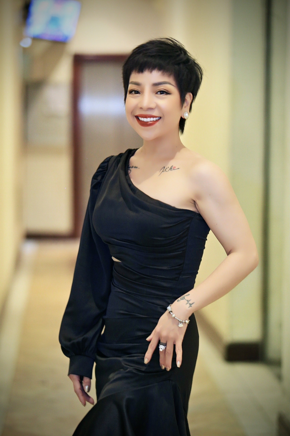 Minh Chuyên.