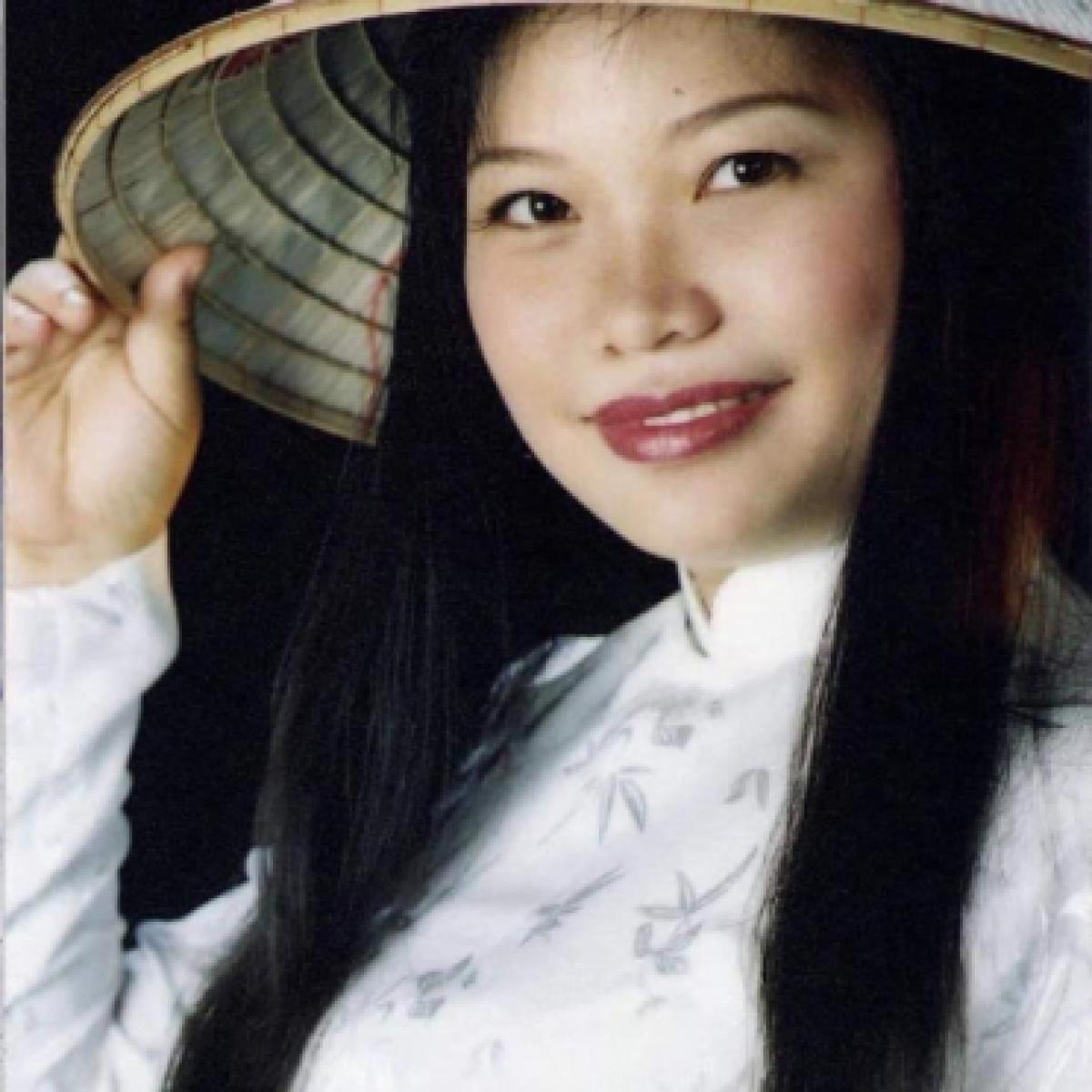 Dịch giả Chu Thu Phương.