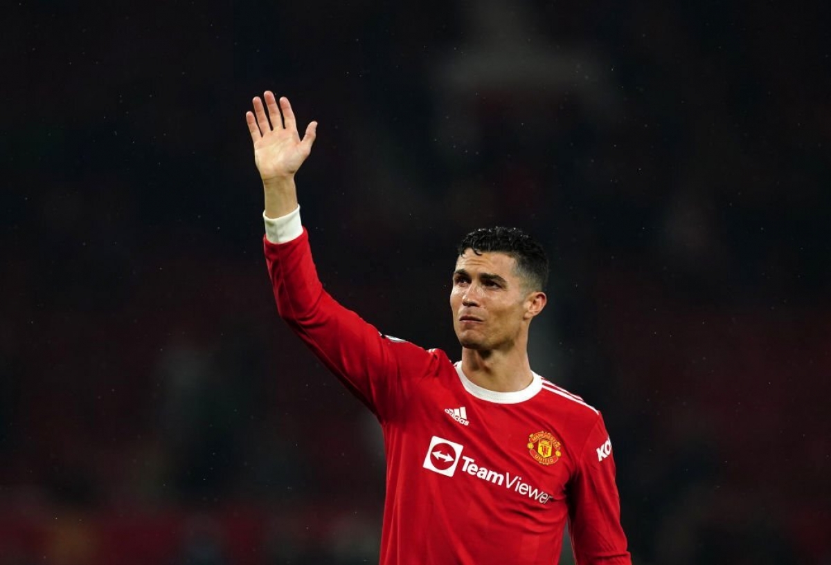 Ronaldo tỏa sáng giúp MU thắng đậm Brentford (Ảnh: Getty).