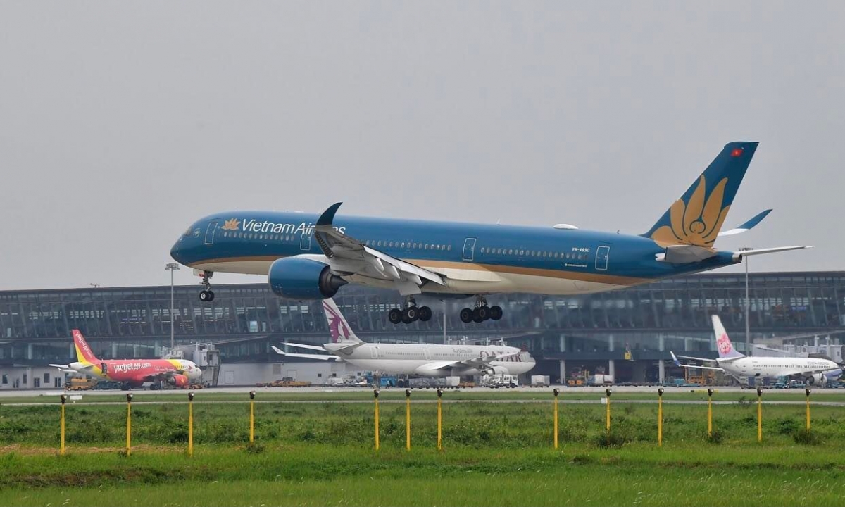 Việc tìm vị trí sân bay là vấn đề rất phức tạp và cần hết sức thận trọng.