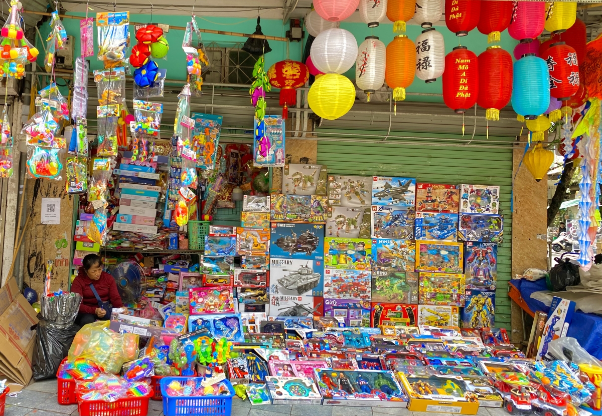 Đồ chơi cho trẻ em dịp 1/6 năm nay đa dạng mẫu mã.