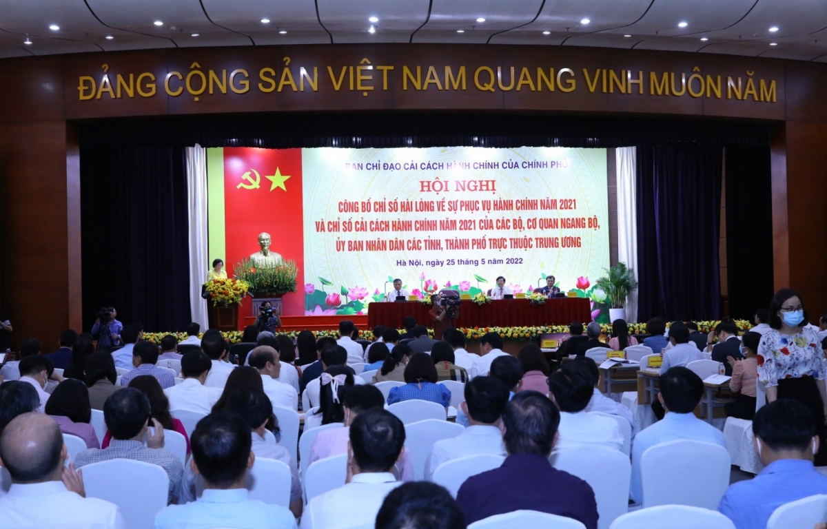 Toàn cảnh hội nghị.