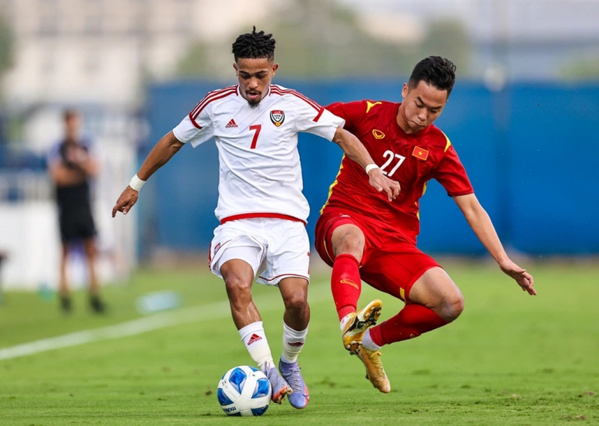 U23 Việt Nam sẽ có 2 cầu thủ dự phòng ở U23 châu Á 2022 là Trần Văn Công (Hà Tĩnh) và Vũ Minh Hiếu (HAGL cho Hải Phòng mượn). (Ảnh: UAEFA).