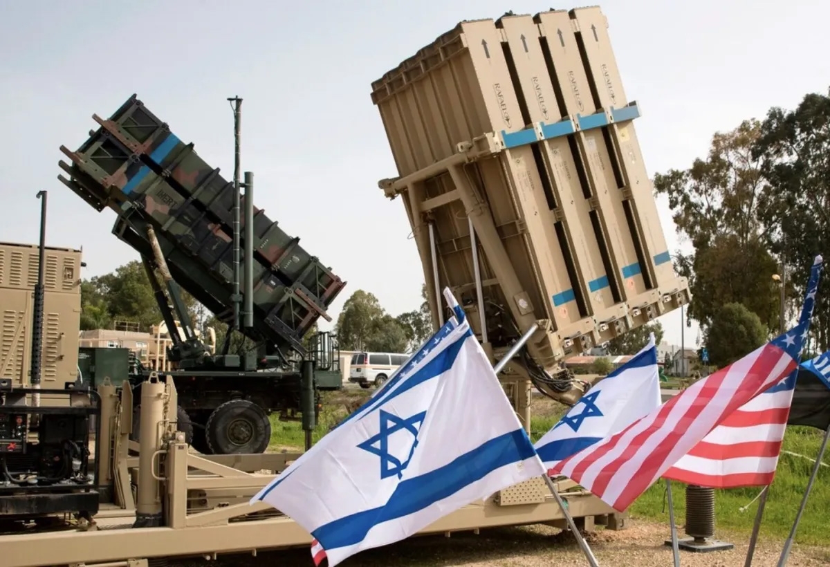 Hệ thống Vòm Sắt của Israel và Patriot của Mỹ trong một cuộc tập trận chung giữa Mỹ và Israel năm 2018. Ảnh: AFP