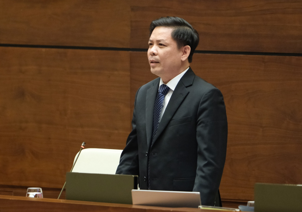 gia xang dau, vat lieu tang dot bien, nhieu nha thau du an giao thong gap kho hinh anh 3