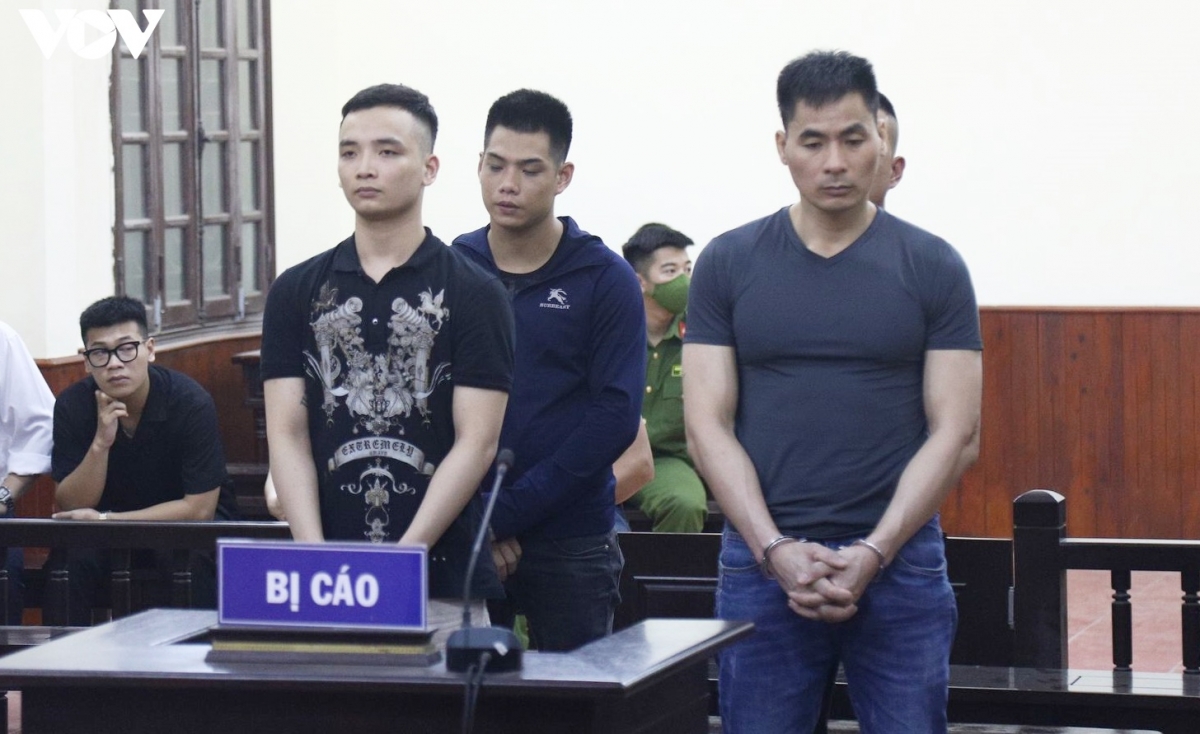 vì sao xử tù những người bắt giữ cát tặc hình ảnh 1 vi sao xu tu nhung nguoi bat giu cat tac hinh anh 1