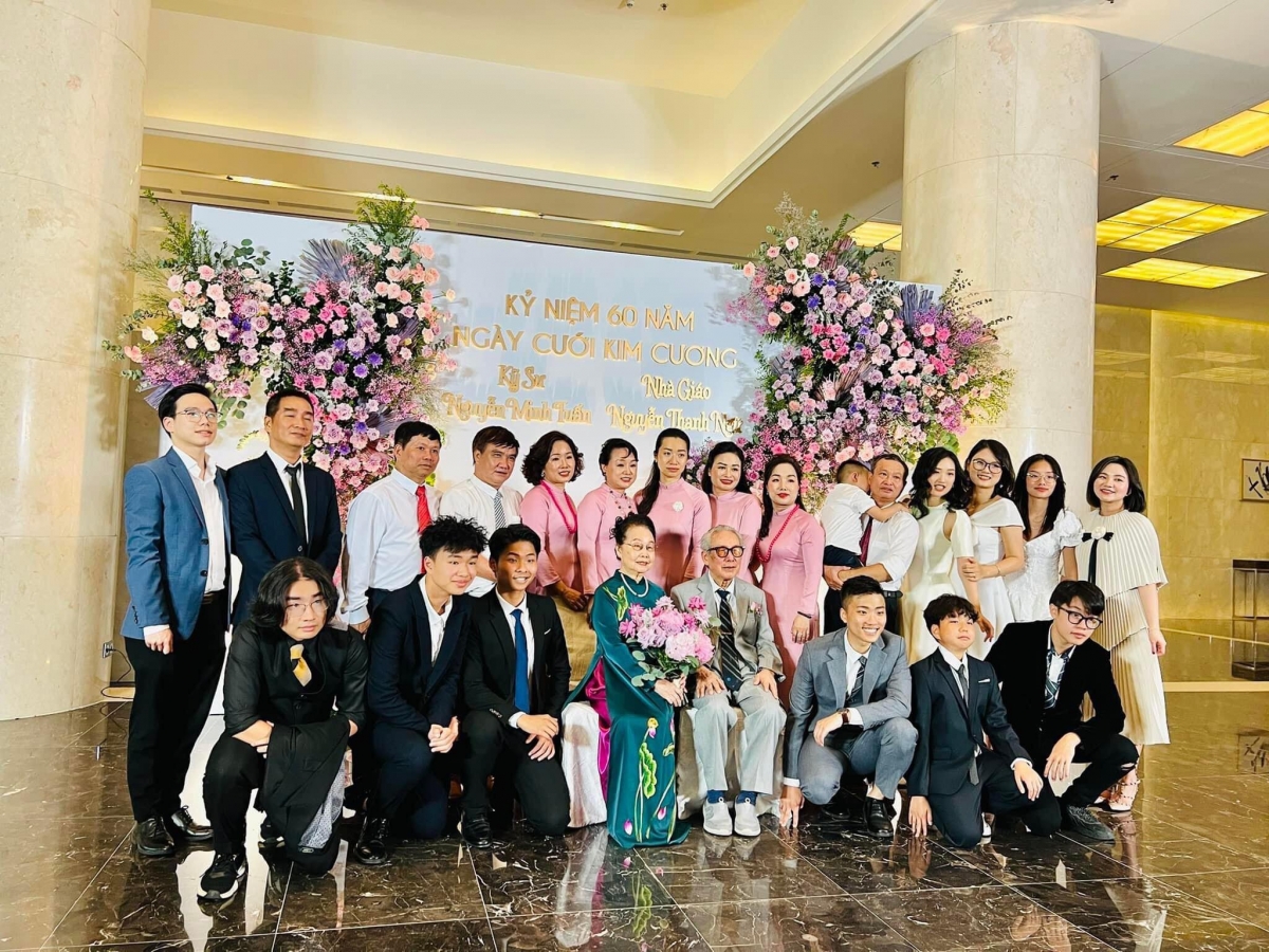 tu dai dong duong - vinh hoa phu quy - phuc duc du day - bach nien giai lao hinh anh 3