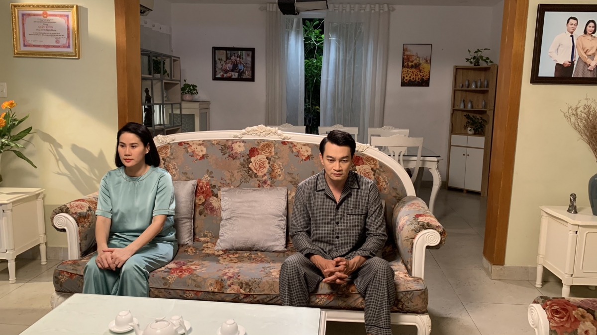khanh huyen cham chi tap luyen vao vai nguoi dan ba lang lo trong phim moi hinh anh 2