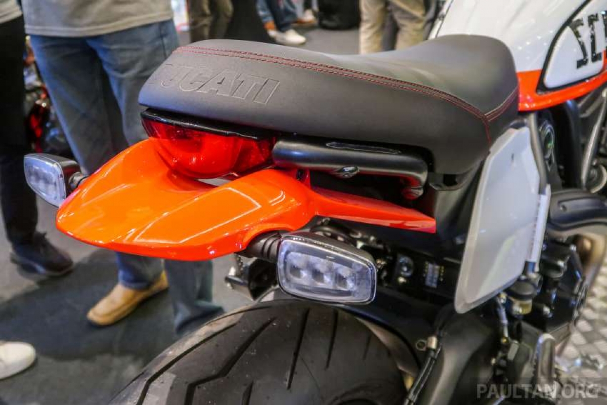 ducati scrambler urban motard 2022 chot gia 370 trieu dong hinh anh 4