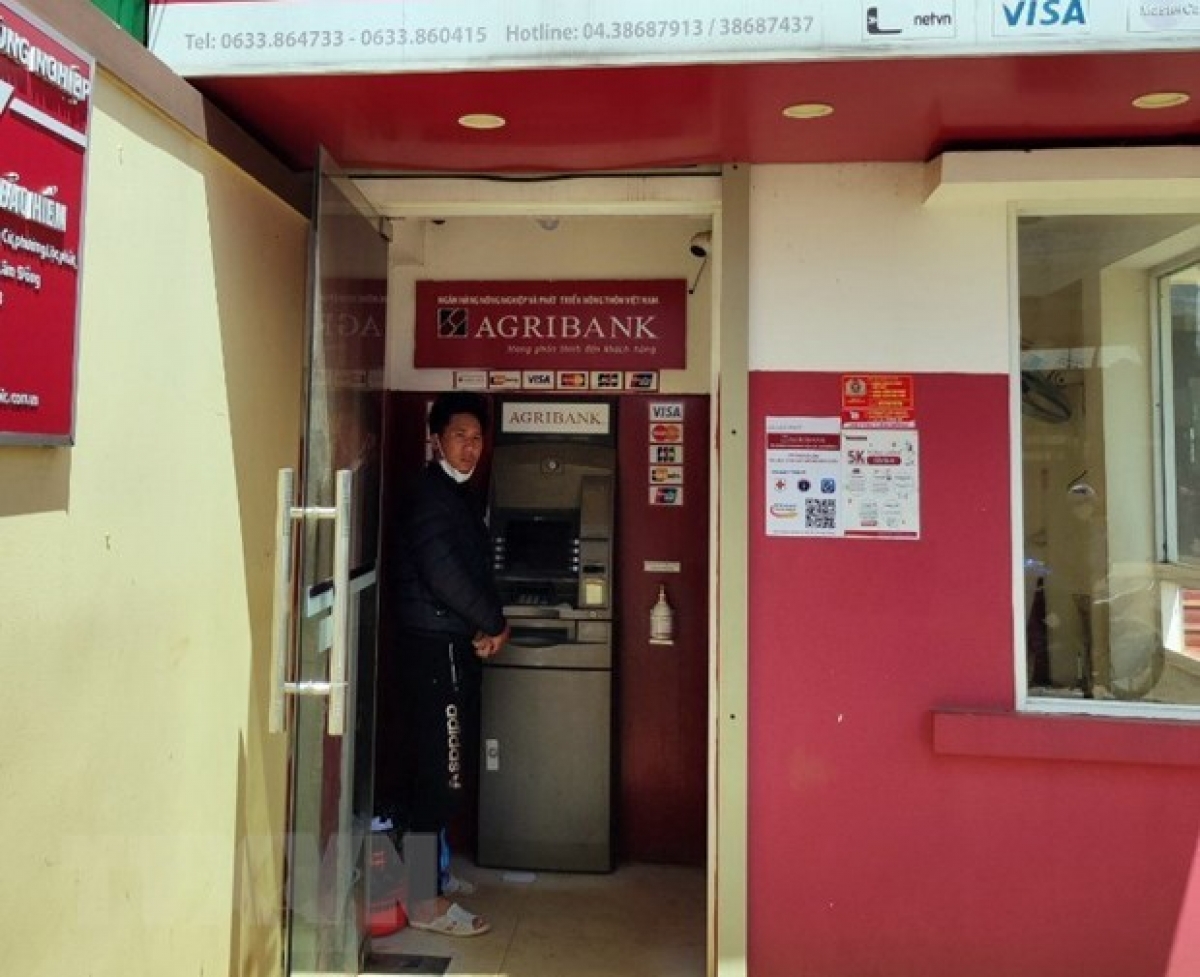 lâm Đồng bắt giữ khẩn cấp đối tượng cướp tài sản tại trụ atm hình ảnh 1 lam Dong bat giu khan cap doi tuong cuop tai san tai tru atm hinh anh 1
