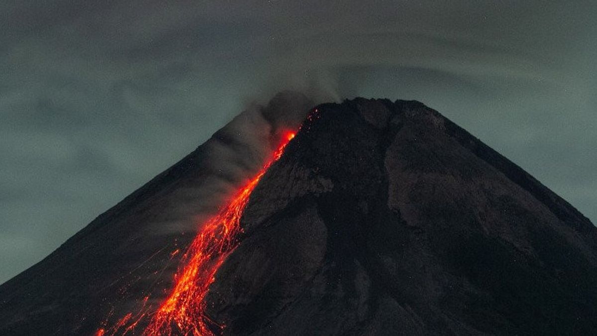 hơn 100 vụ lở tuyết xảy ra tại núi lửa merapi ở indonesia hình ảnh 1 hon 100 vu lo tuyet xay ra tai nui lua merapi o indonesia hinh anh 1