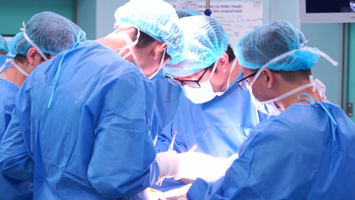 vinmec đưa đội ngũ chuyên gia hàng đầu về quảng ninh, hải phòng hình ảnh 1 vinmec dua doi ngu chuyen gia hang dau ve quang ninh, hai phong hinh anh 1